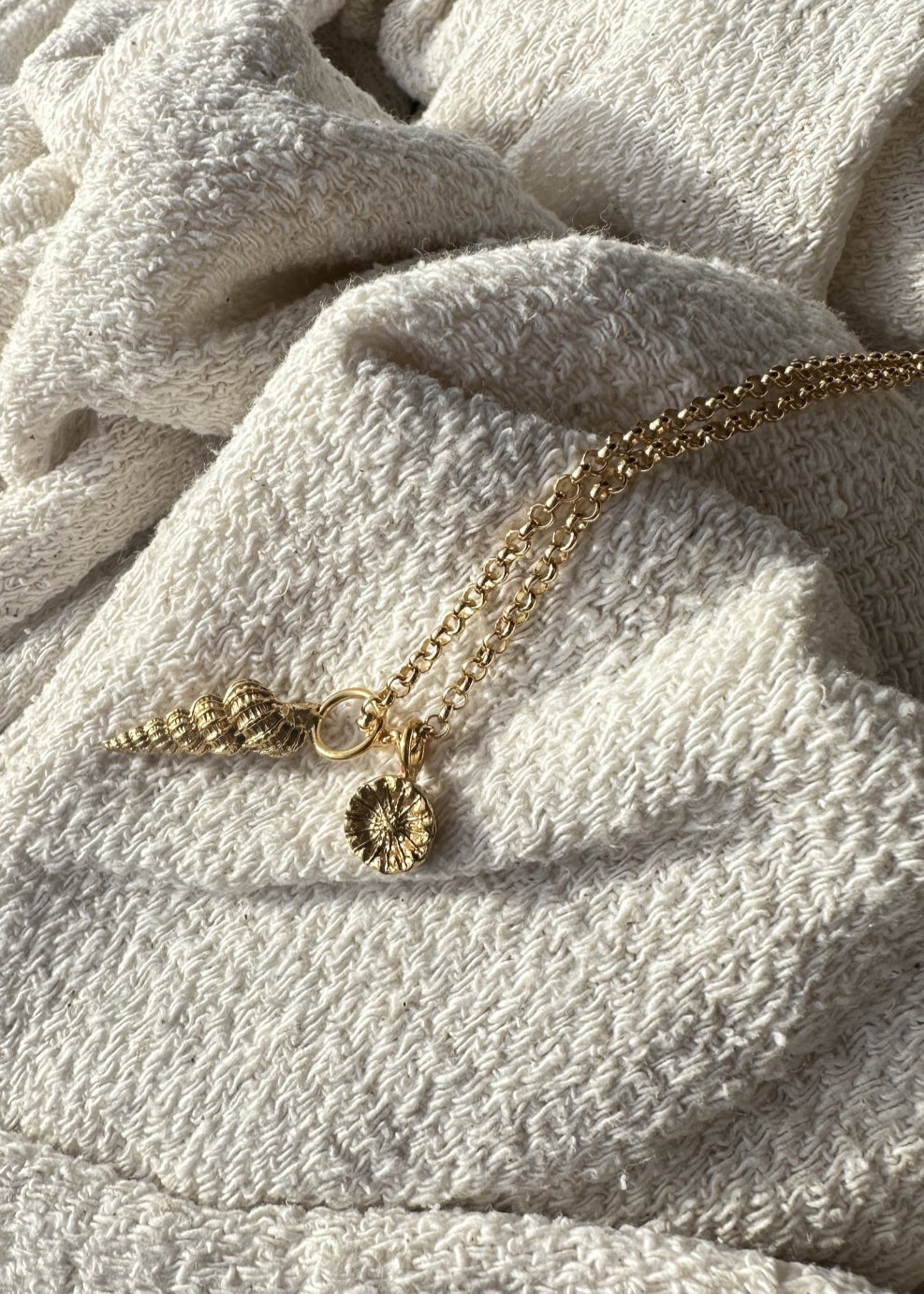 WILDFLOWER PENDANT | GOLD image 9