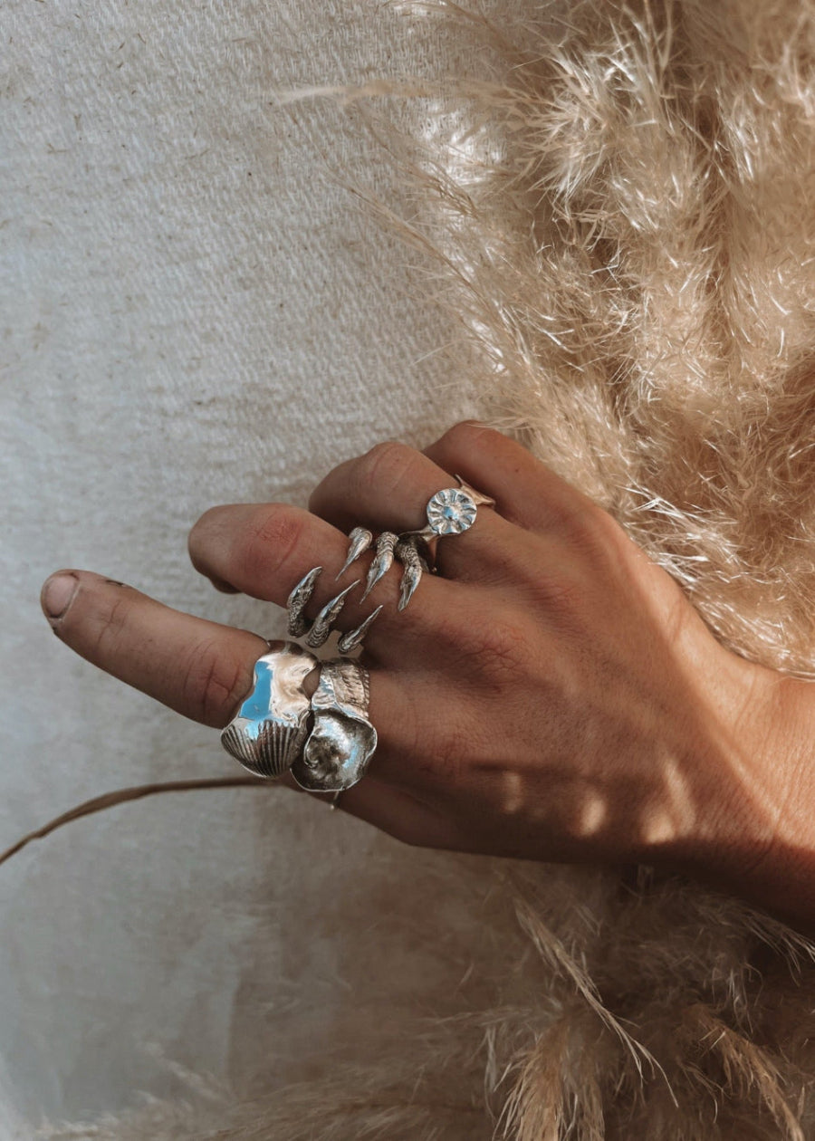 BIRD CLAW II RING image 1