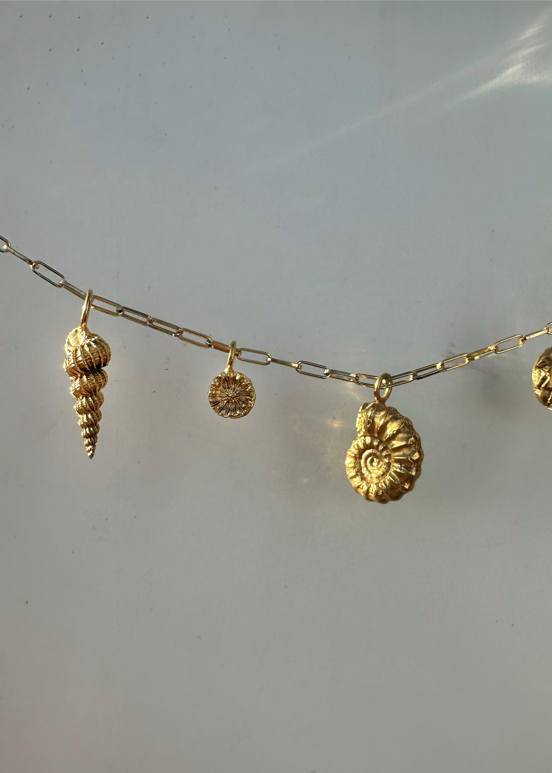 SPIRAL SHELL PENDANT | GOLD image 12