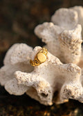 ANTIQUE SIGNET | GOLD image 0