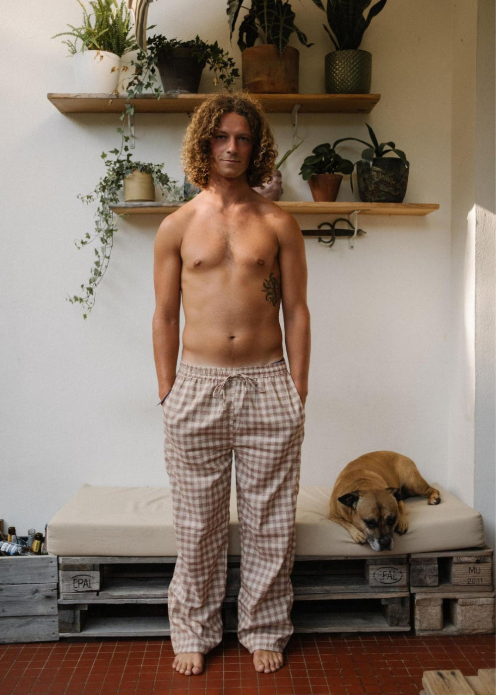 GINGHAM CHECKED PANTS | MALE image 1