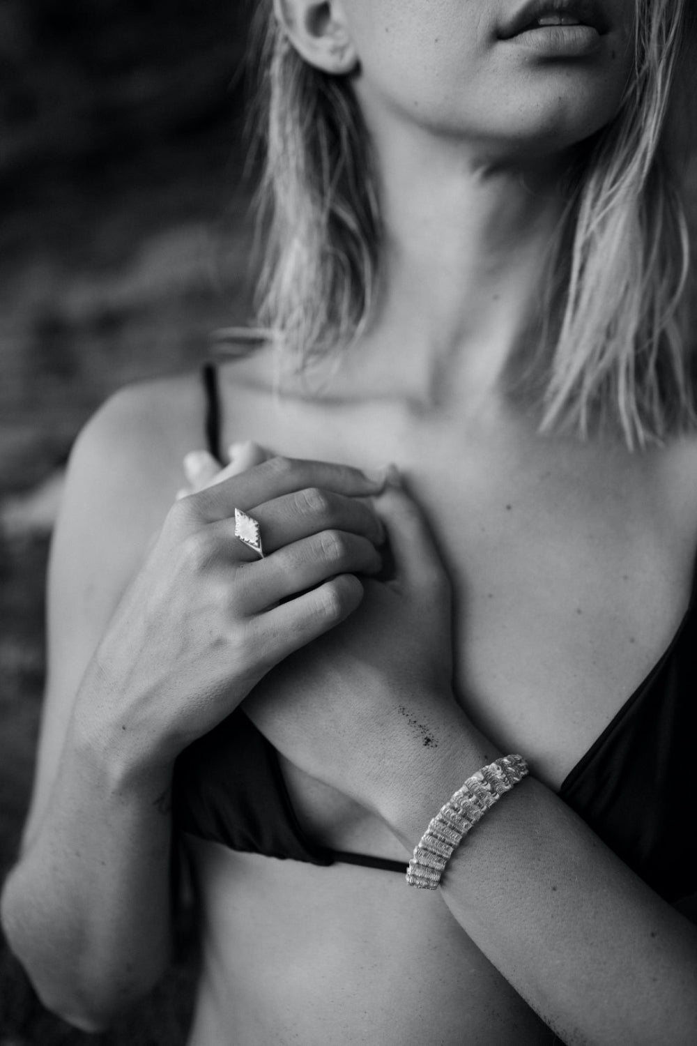 VENUS CUFF image 7