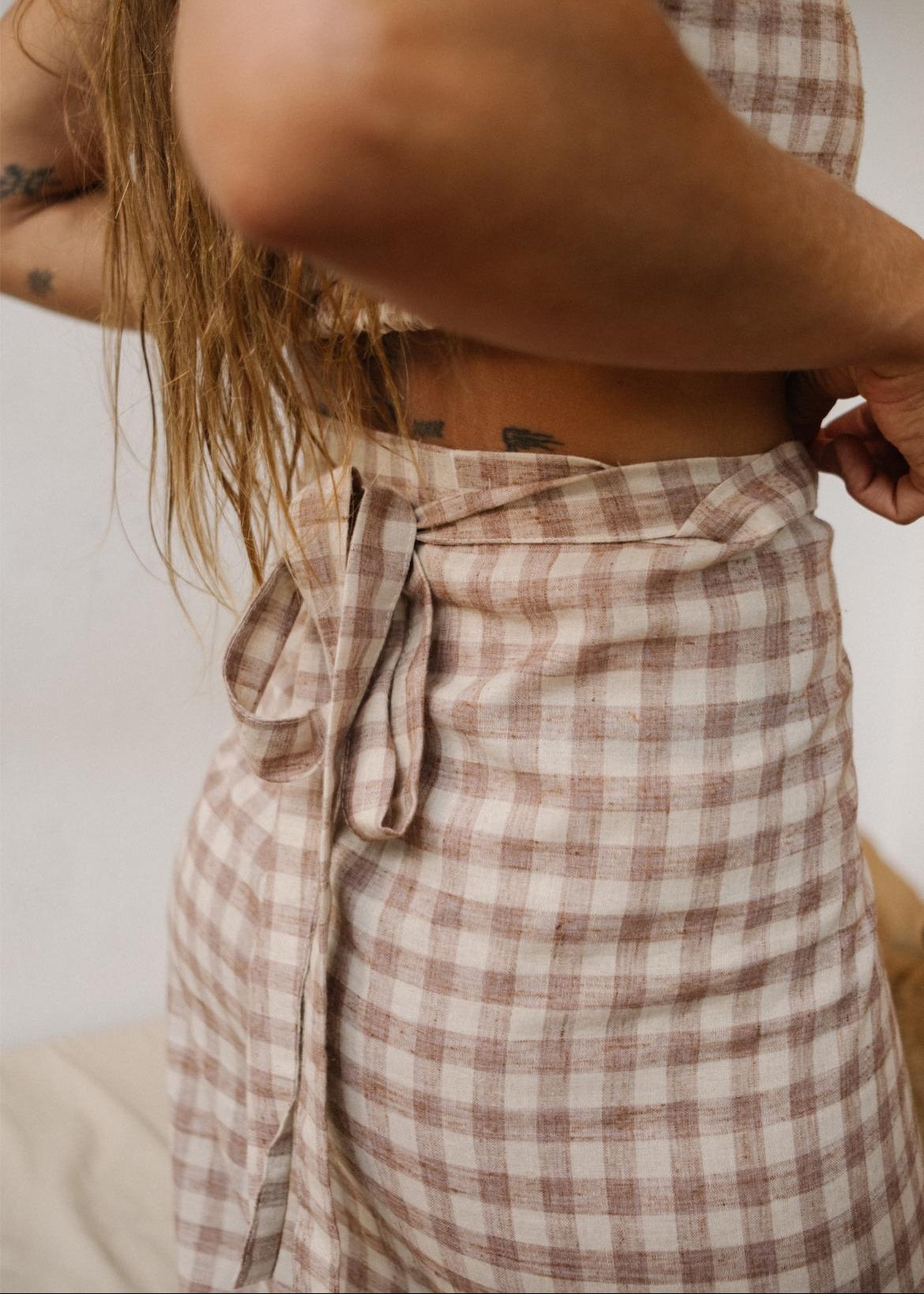 GINGHAM CHECK WRAP SKIRT image 9