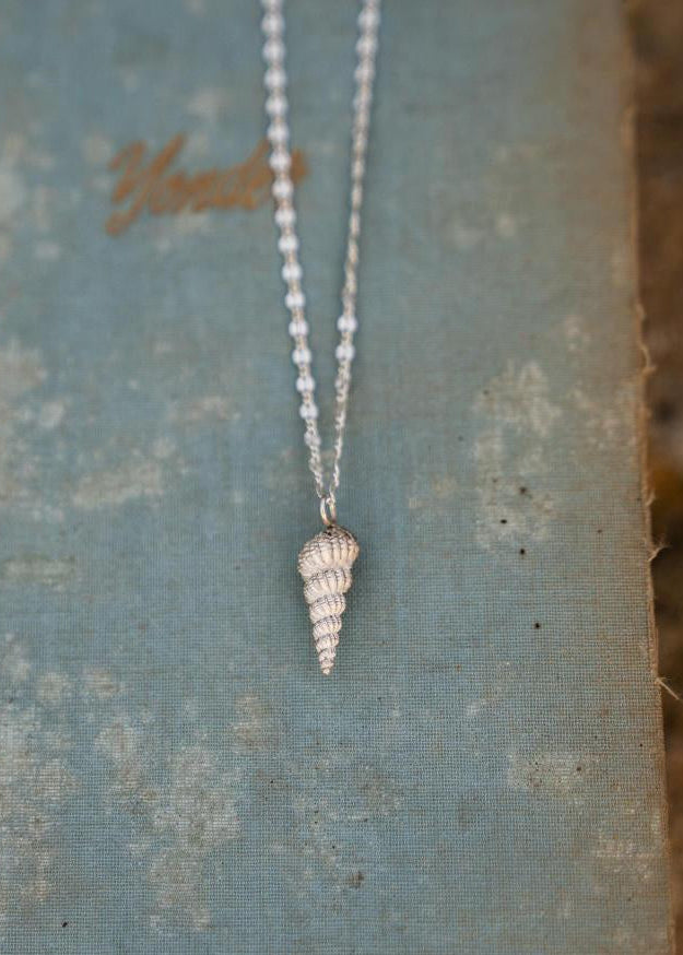 SPIRAL SHELL PENDANT | SILVER image 1