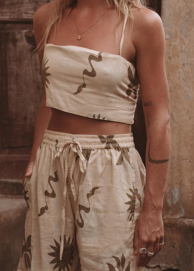 EMITHA TOP | OLI SAGE PRINT image 5
