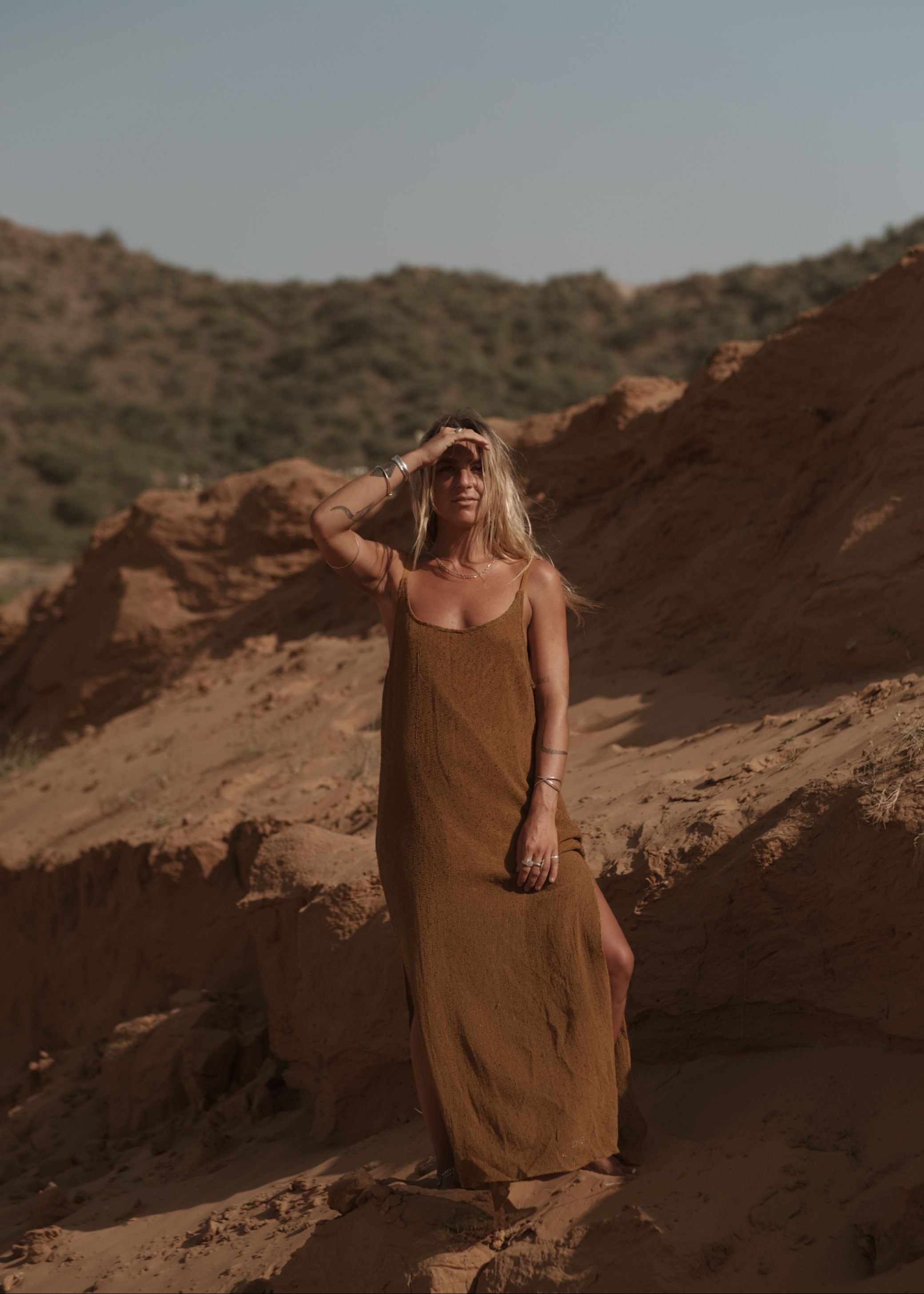 ANAT DRESS | GOLDEN image 9
