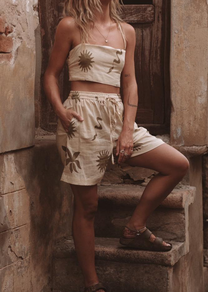 EMITHA TOP | OLI SAGE PRINT image 4
