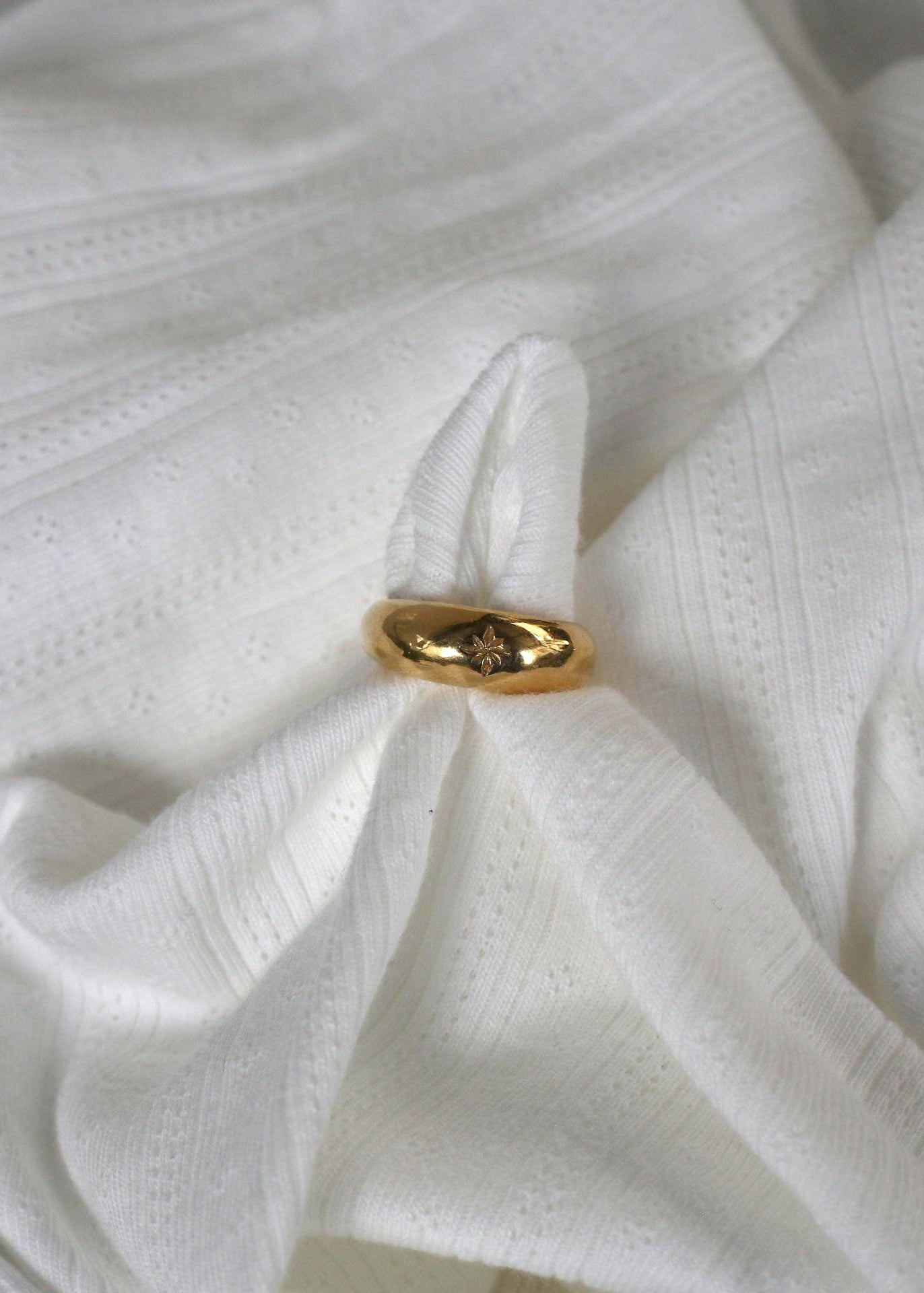 STARLIGHT RING | GOLD image 8