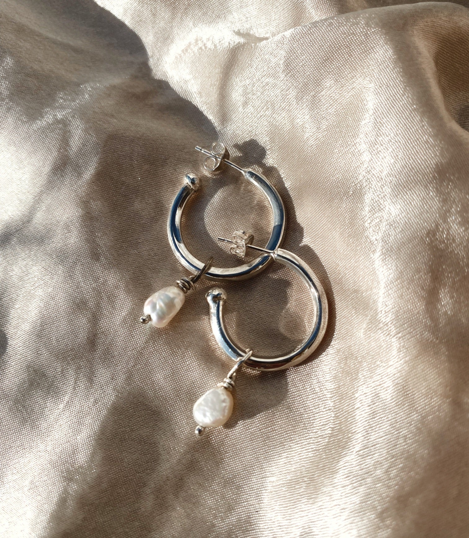 DOLLY HOOPS image 0