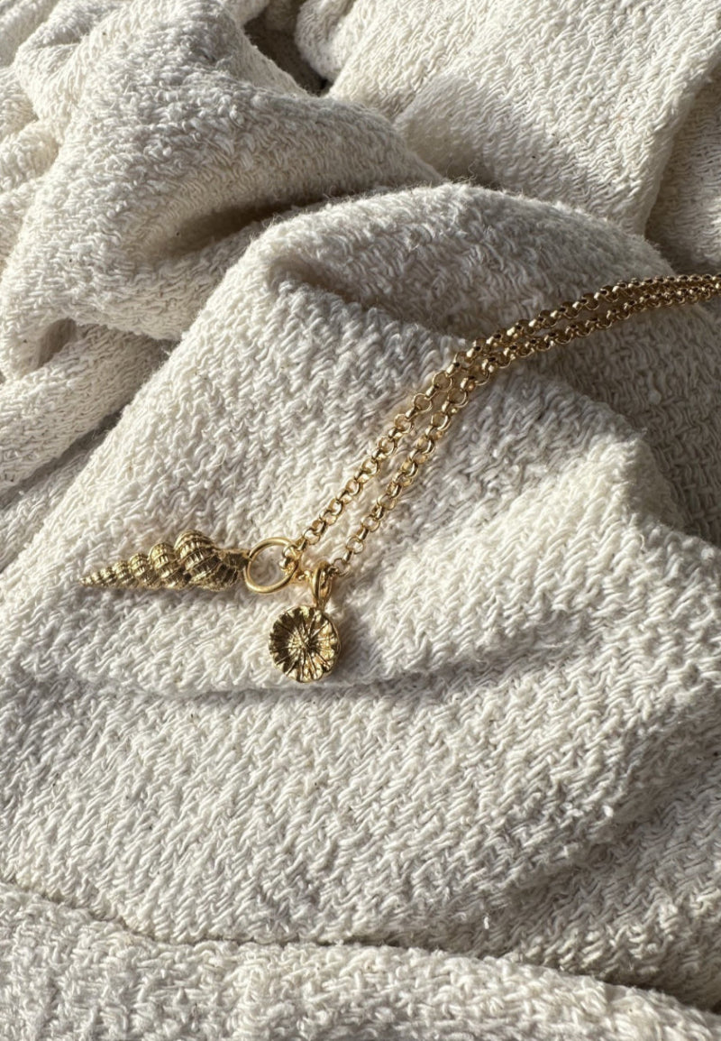 SPIRAL SHELL PENDANT | GOLD image 6