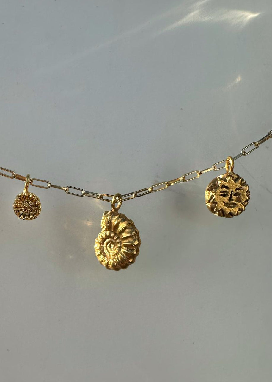 SONNY PENDANT  | GOLD image 6