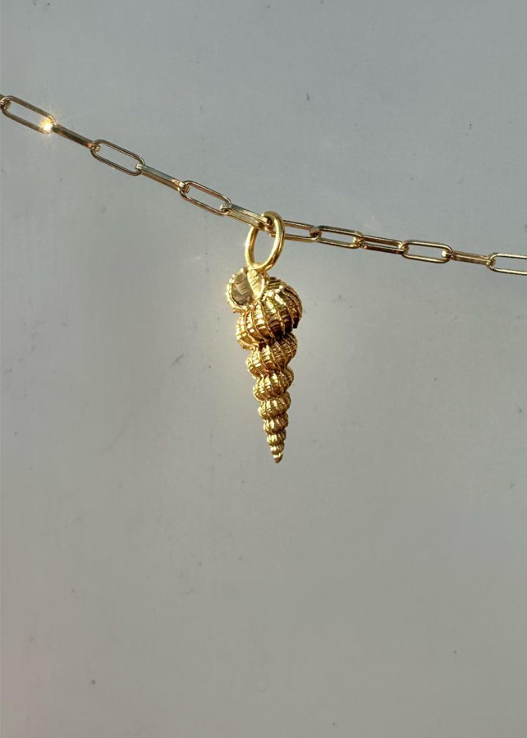 SPIRAL SHELL PENDANT | GOLD image 2