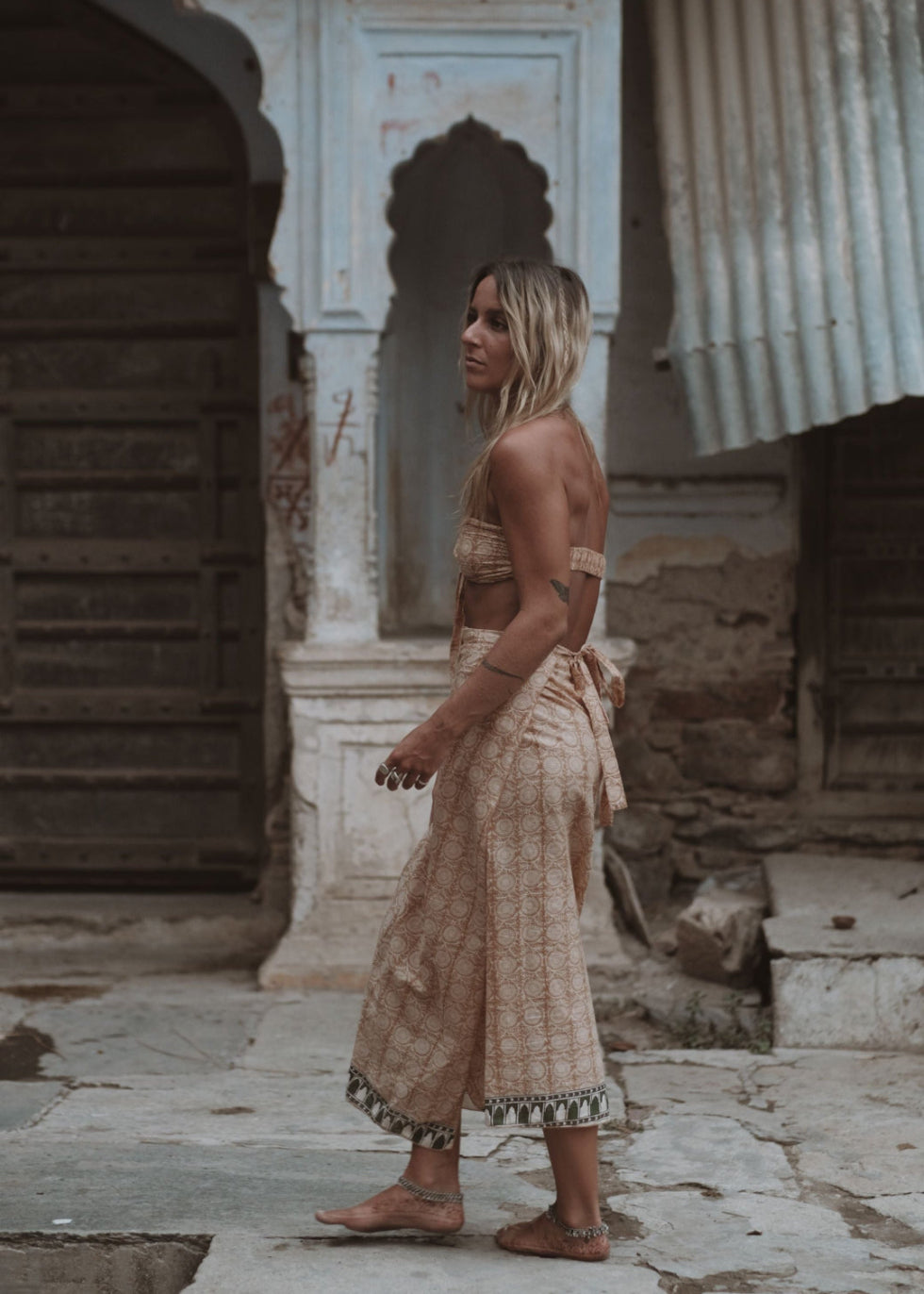 GRACE BANDEAU TOP | GOLDEN TILES image 4